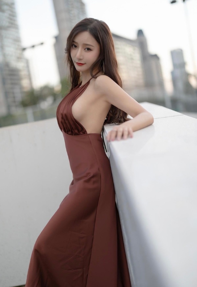 方大同致敬演唱会票价高达448元，版权问题致演出取消